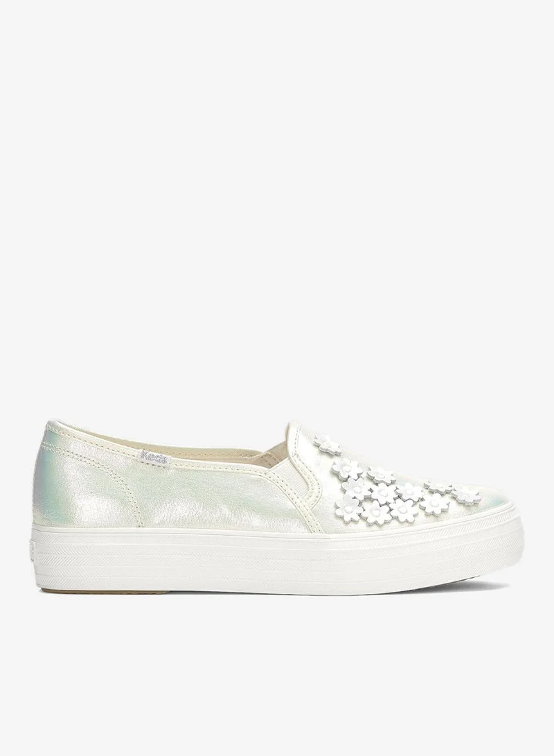 Keds Keds Women's Triple Decker Slip On Canvas Digi Femme Casual Sneaker White